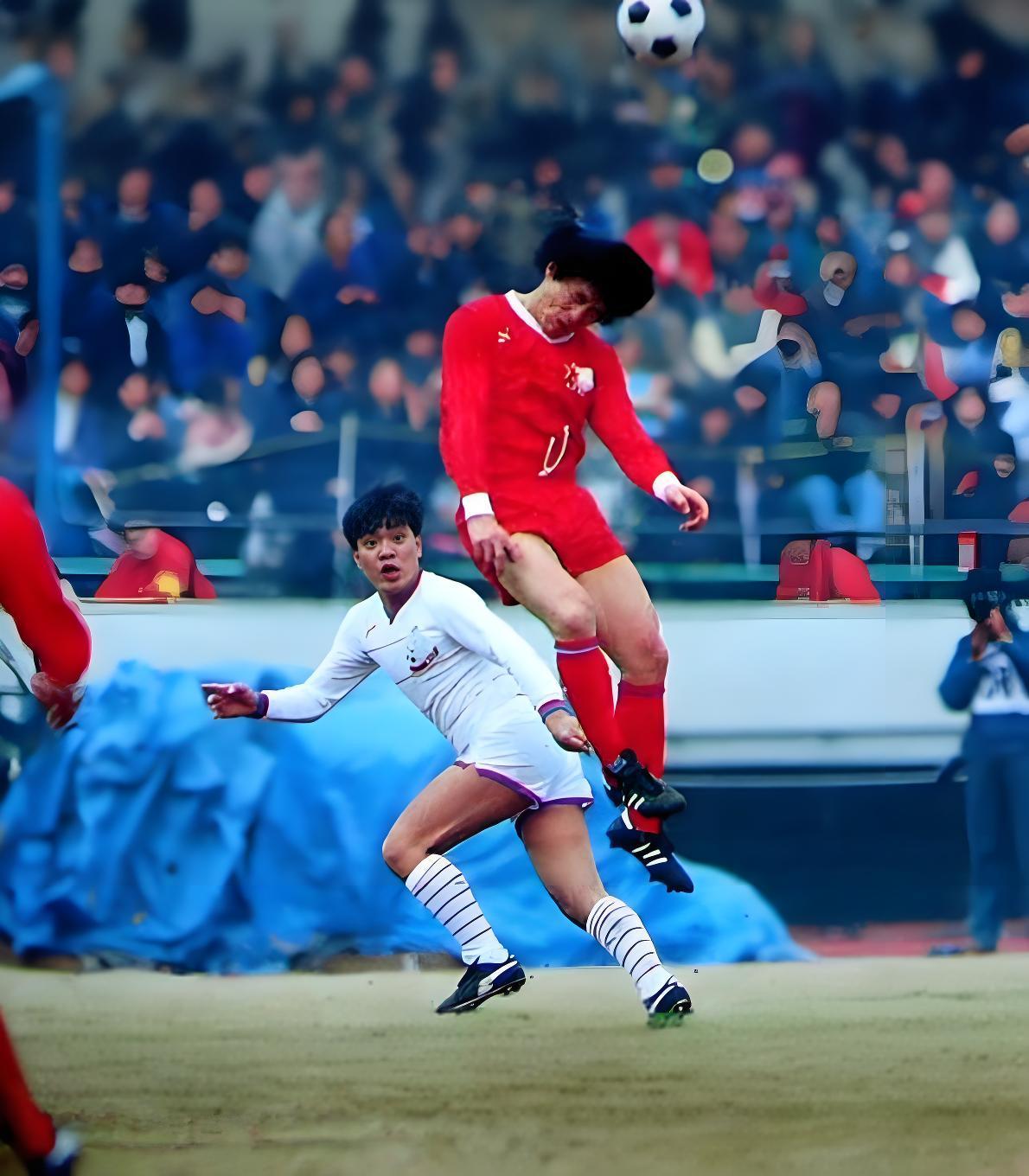 开云体育-香港队在比拼中挑战成功，展现实力