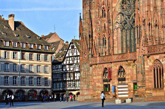 开云体育登录-斯特拉斯堡大战亚眠，悬念四起的简单介绍