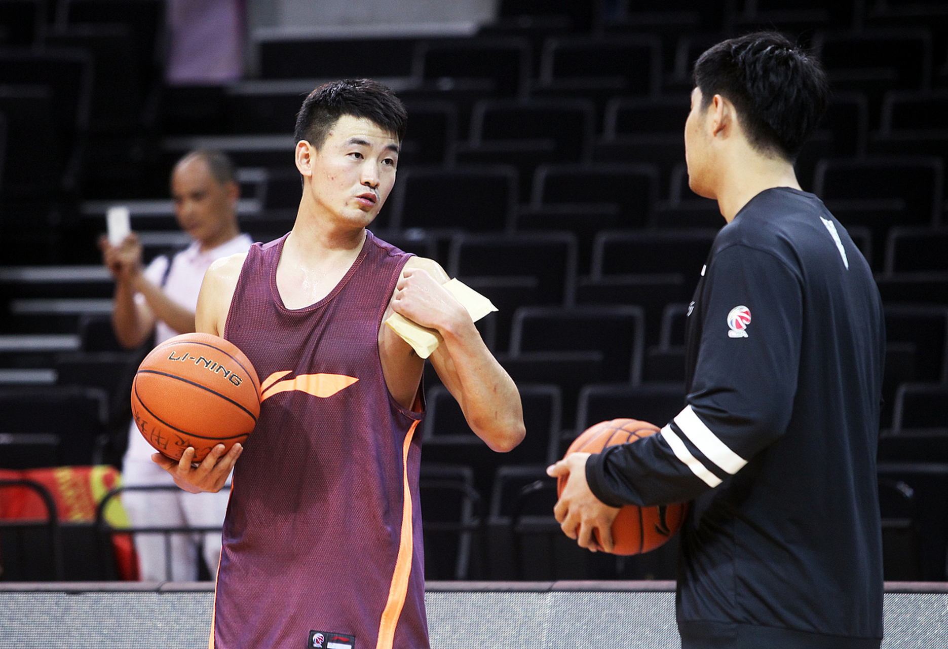 开云体育入口-球队主力球员伤愈复出，带领球队取胜