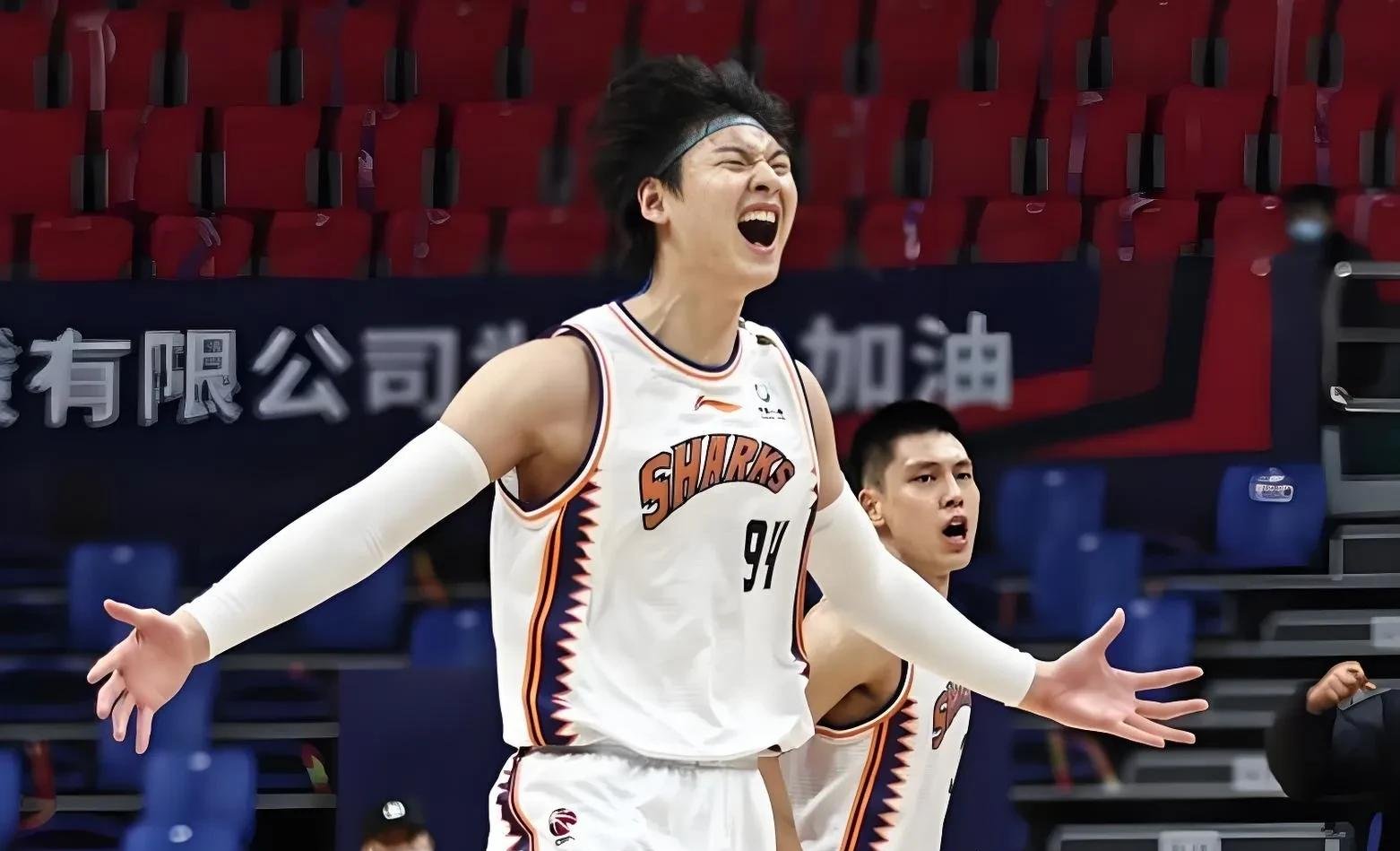 开云体育app-包含辽宁队主场卫冕成功，全队士气高涨的词条