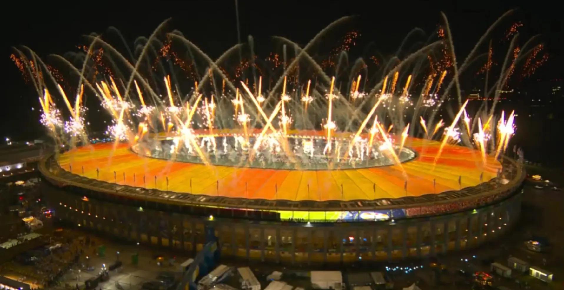 西班牙足球冠军赛季开幕式热闹登场