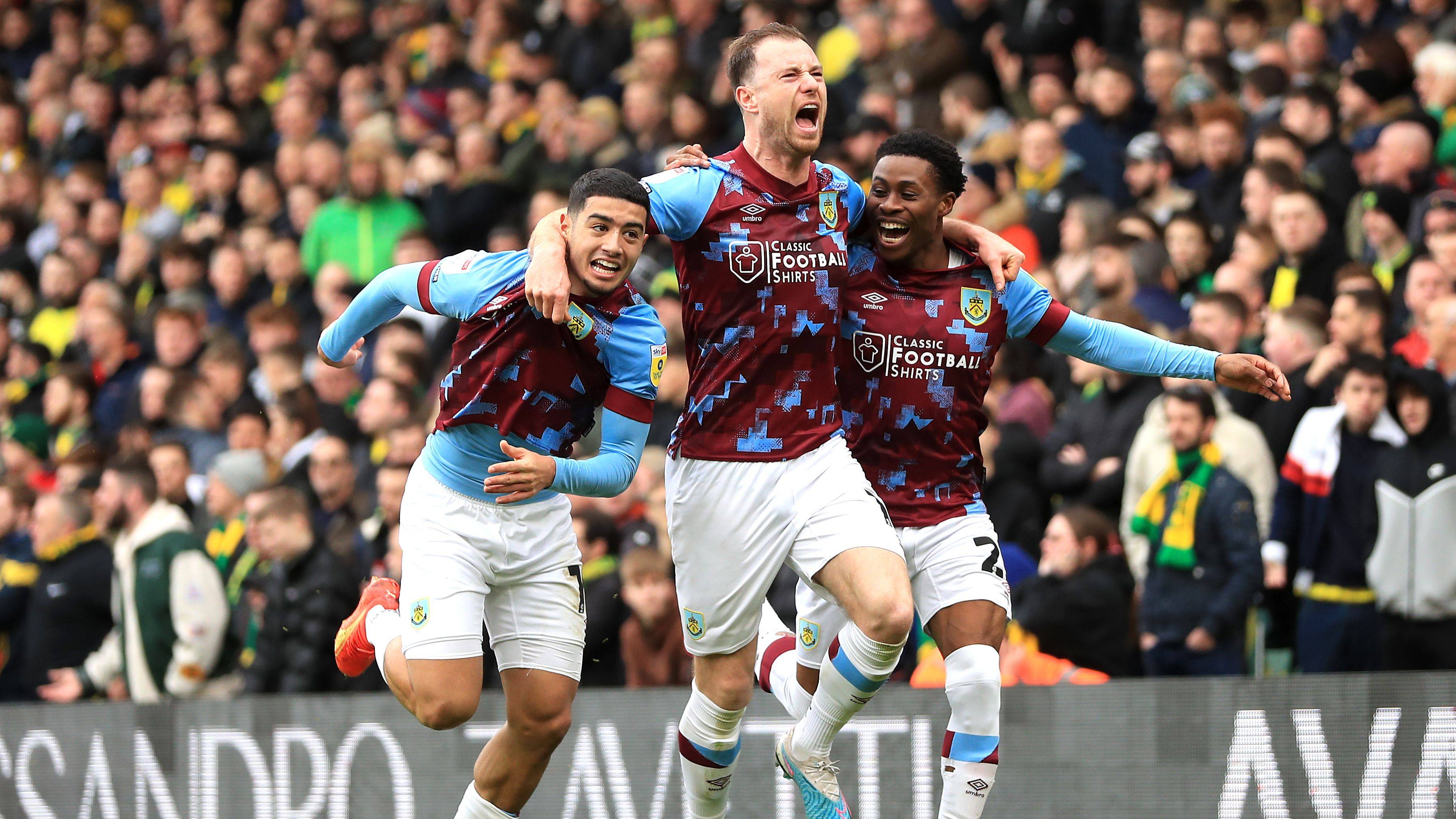 阿森纳主场大破谢菲联，保持不败势头的简单介绍