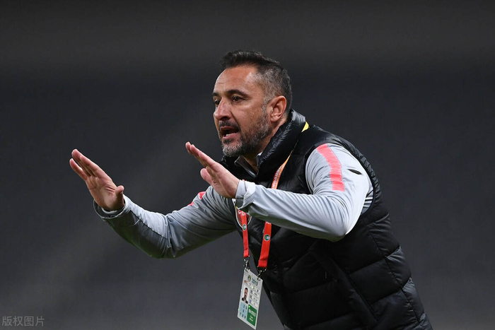 开云体育登录入口-建业主场大败上港，遭受沉重打击的简单介绍